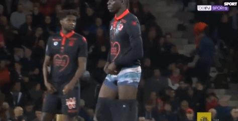 足球西甲豪门密集赛程崩盘，队内伤病潮袭来