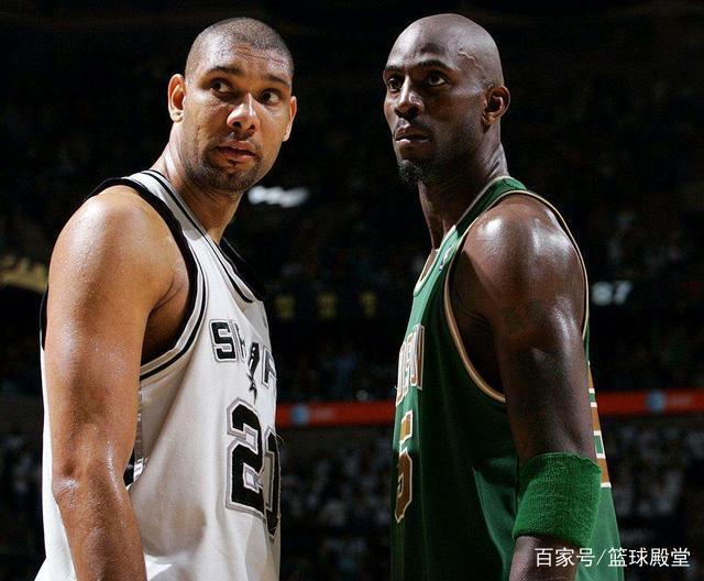 超高效率！里夫斯15投12中砍下38分8篮板（里夫斯手感炽热：15投12中砍下38分8篮板）