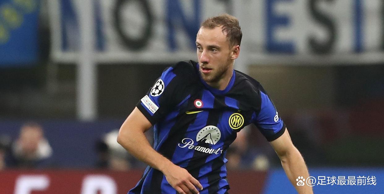 莫耶斯：我在曼联一直得到善待，他们很支持自己的教练和球员（莫耶斯：在曼联我始终被善待，俱乐部对教练和球员的支持十足）