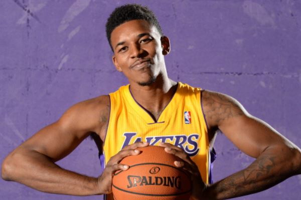 2025懂球帝中超MVP：法比奥、瓦科8次提名3次当选；山东7次MVP第一（2025懂球帝中超MVP盘点：法比奥、瓦科8次入围3度当选，山东凭7座MVP居首）