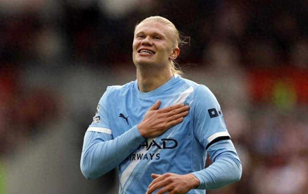 国际米兰vs利物浦全场数据：射门数6-8，控球率五五开（国际米兰对利物浦全场统计：射门6比8，控球势均力敌）