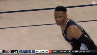 现国手、年薪550万，打个杯赛场均3分！球迷：单换郭艾伦就这实力？（现役国手年薪550万，杯赛场均仅3分！球迷质疑：这水平也能单换郭艾伦？）