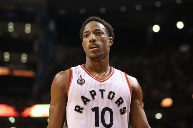 足球中超球队连签三员猛将，阵容升级完成（中超球队连签三大强援，阵容升级就位）