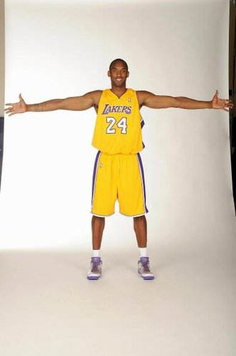 罗尔费斯：药厂在对抗中太软了，我们退缩了、在躲着身体对抗（罗尔费斯：药厂对抗强度不足，我们在回避身体拼抢）