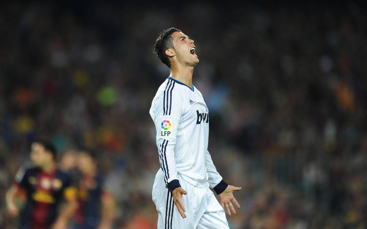 计划打乱！尤文想卖出“意甲第一高薪先生”，他却遭遇了大伤困扰（计划生变！尤文欲出售意甲薪王，他正遭重伤困扰）