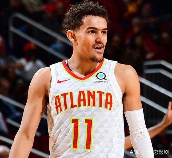 图片报：拜仁正在考察桑托斯19岁的巴西左后卫索萨（图片报：拜仁跟踪考察桑托斯19岁巴西左后卫索萨）